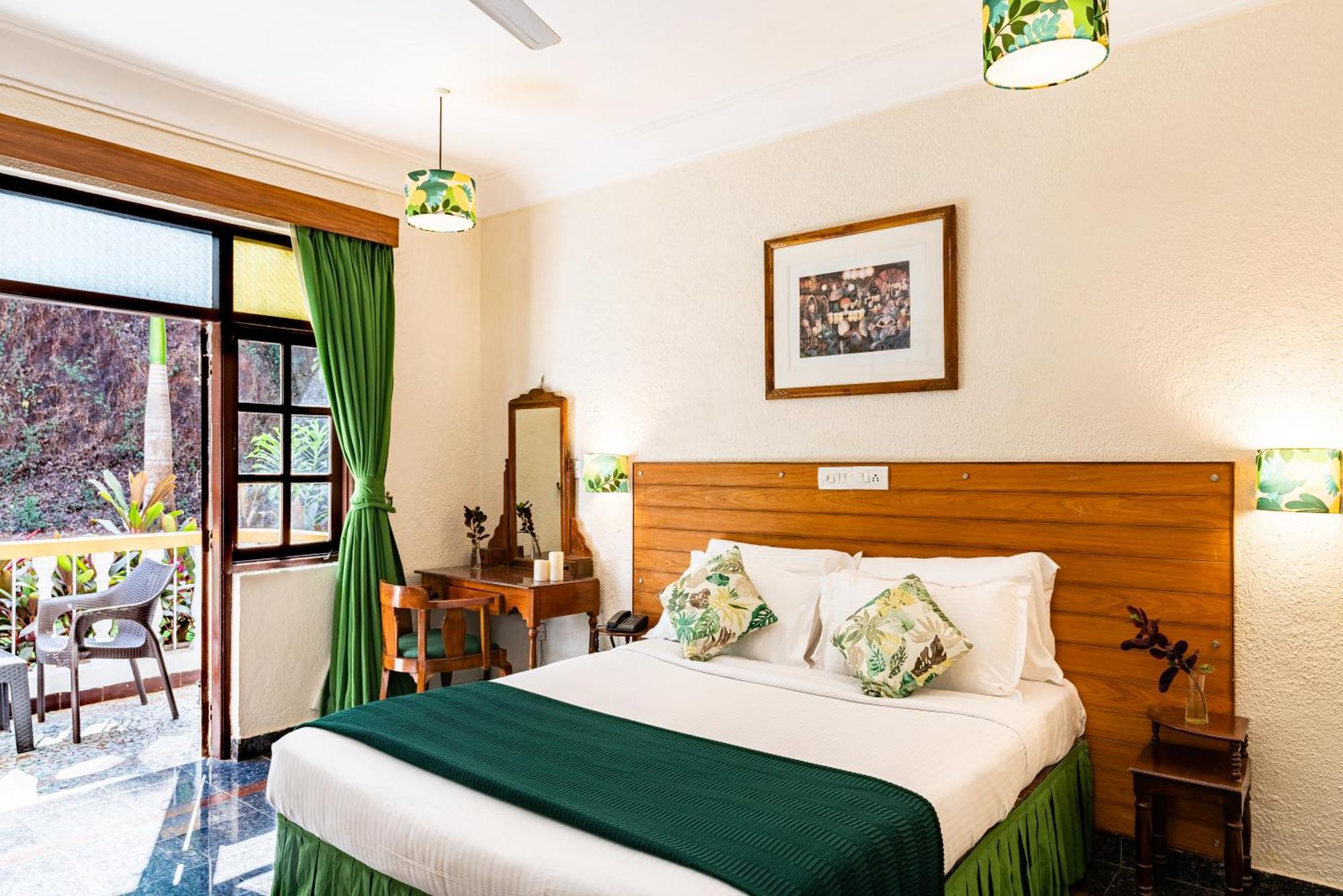Bambolim Beach Resort Екстериор снимка