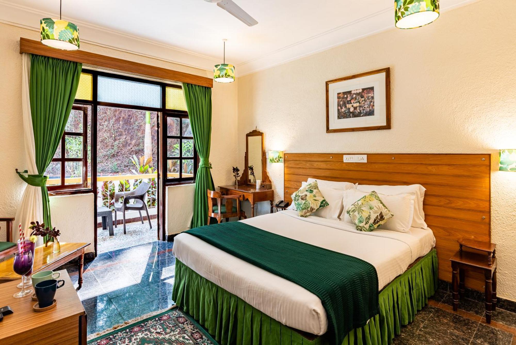 Bambolim Beach Resort Екстериор снимка